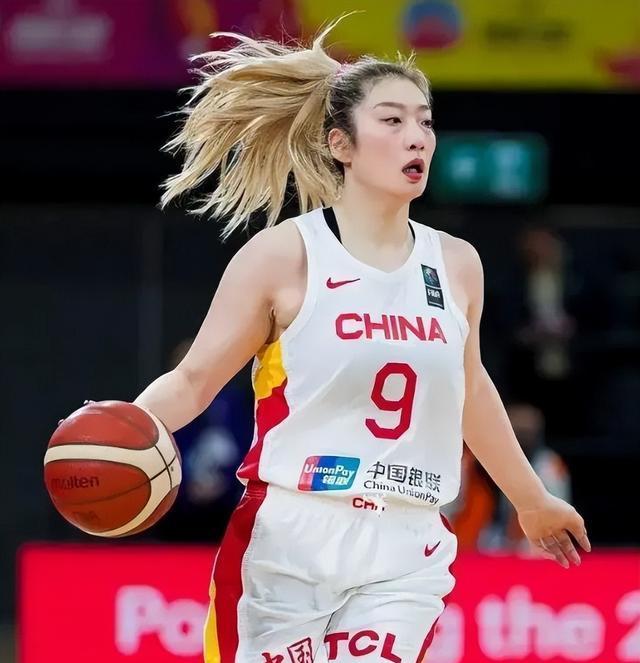 开云体育电脑版-22年女篮世界杯回顾：李梦23分，中国胜法国进入半决赛的简单介绍
