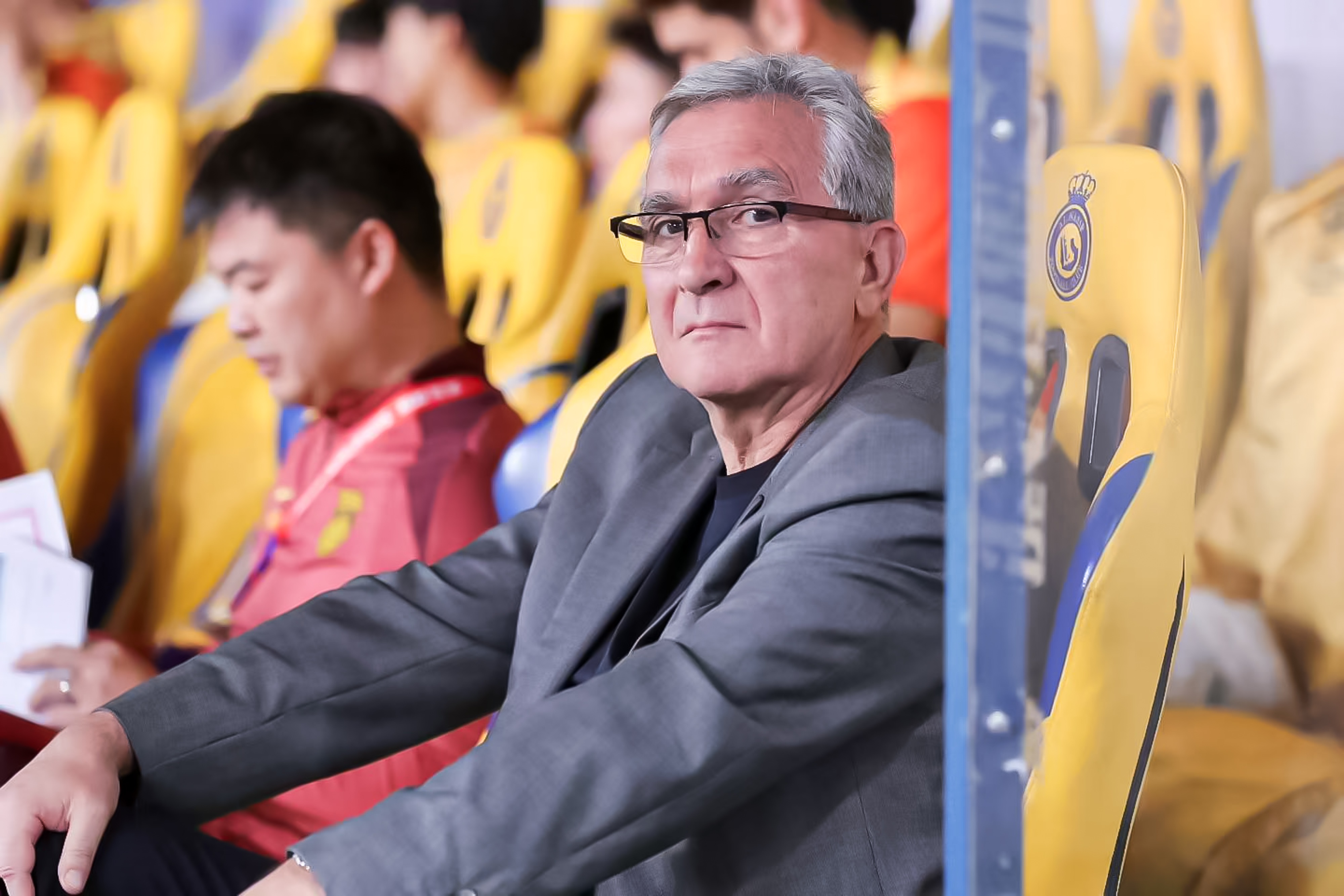 足协官宣伊万下课久尔杰维奇代理国足主帅